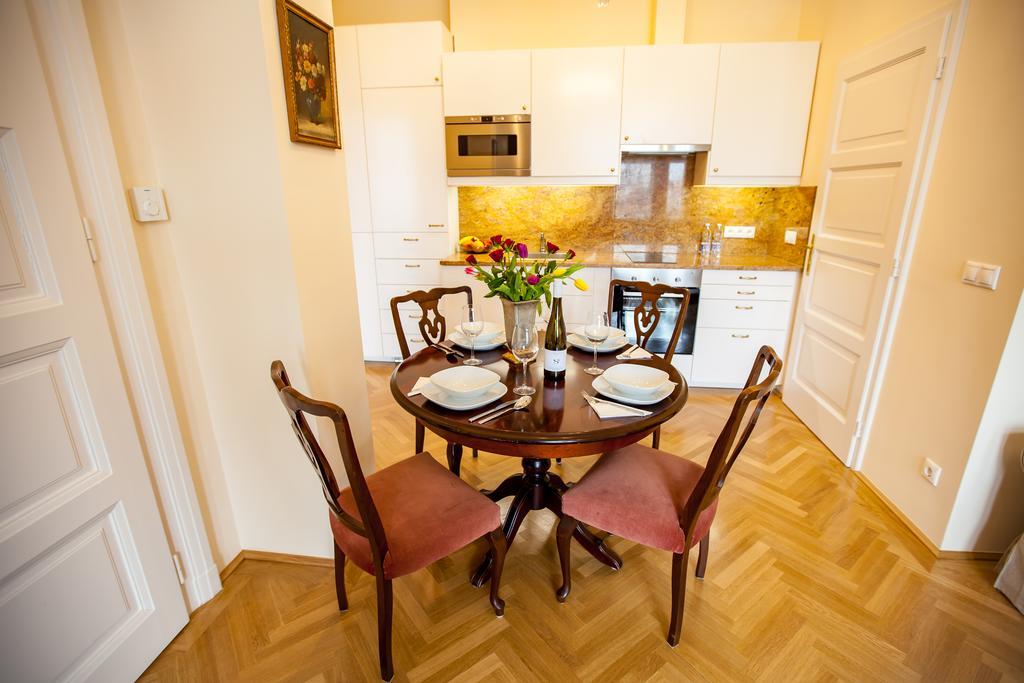 Schieszl Apartments 2 Budapest Exterior foto